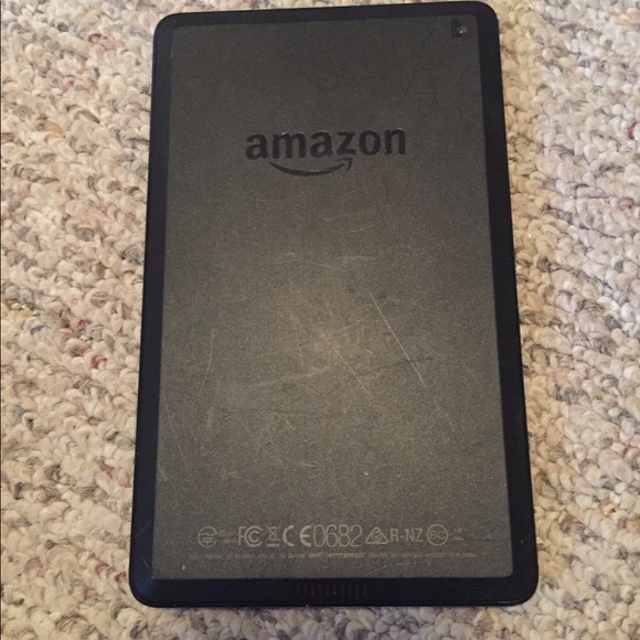 Amazon iPad - Picture 2 of 2